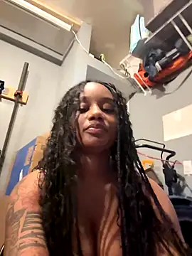 Snapshot of strip4faith chatting on October 1, 1:11 am strip4faith online show from October 1, 1:11 am