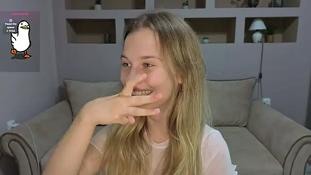 LinaCristonsen online show from September 10, 5:24 pm