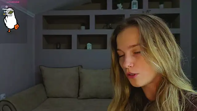 LinaCristonsen online show from October 14, 5:25 pm