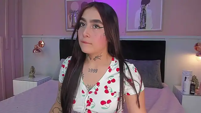 Snapshot of elodie_walker chatting on September 19, 12:28 pm elodie walker online show from September 19, 12:28 pm