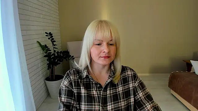 Alicee Gracee online show from February 9, 11:47 am