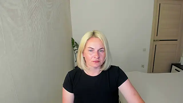 Alicee Gracee online show from June 20, 5:38 pm
