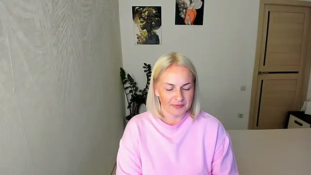 Alicee Gracee online show from June 30, 7:37 pm