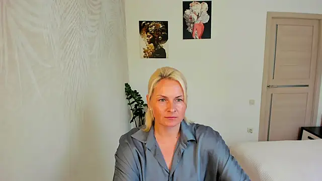 Alicee Gracee online show from July 30, 11:53 am