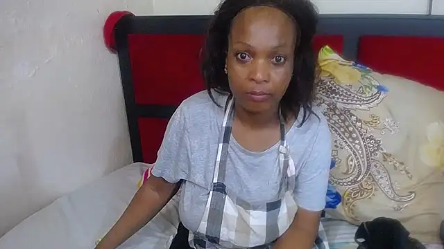 Snapshot of MaximTease24 chatting on October 25, 4:35 pm MaximTease24 online show from October 25, 4:35 pm