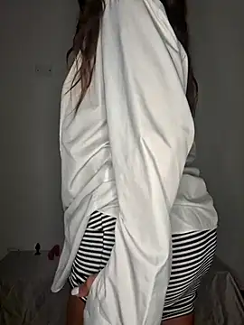 Snapshot of Junosee chatting on October 6, 9:01 pm Junosee online show from October 6, 9:01 pm