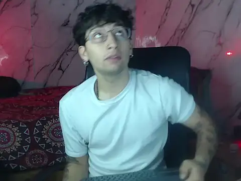 Dereck Dickson online show from February 22, 2:56 am