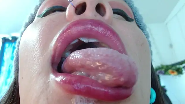 miss evoleth2 online show from May 3, 12:44 pm