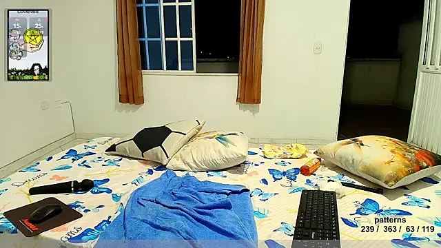 Snapshot of _sex_in_paradise_ chatting on March 2, 3:02 am sex in paradise online show from March 2, 3:02 am