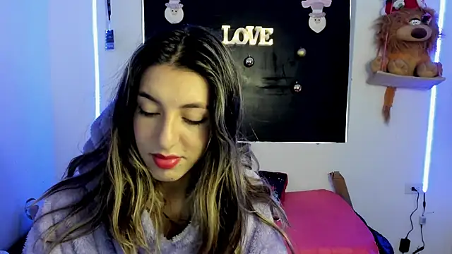 queen-natty online show from December 7, 12:24 pm