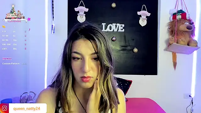 queen-natty online show from December 23, 4:55 am