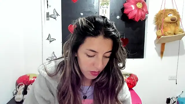 queen-natty online show from March 1, 3:21 am