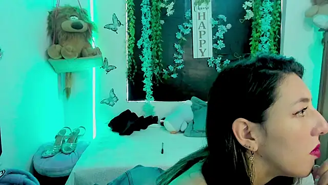 queen-natty online show from October 27, 2:43 pm