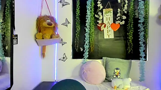 queen-natty online show from February 16, 2:35 pm