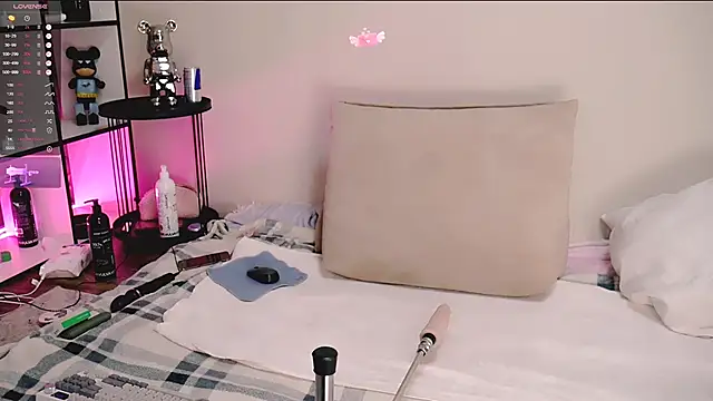 viamoon online show from February 18, 3:35 am