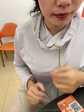 Bella0815 online show from December 4, 4:54 am