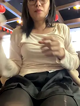 Bella0815 online show from November 25, 7:19 am