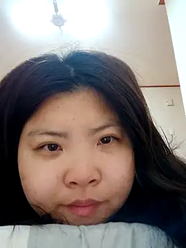 hello098712 online show from March 11, 9:45 am