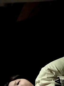 hello098712 online show from March 16, 9:26 pm