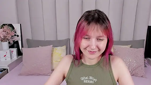 MiaKarlos online show from March 12, 1:45 am