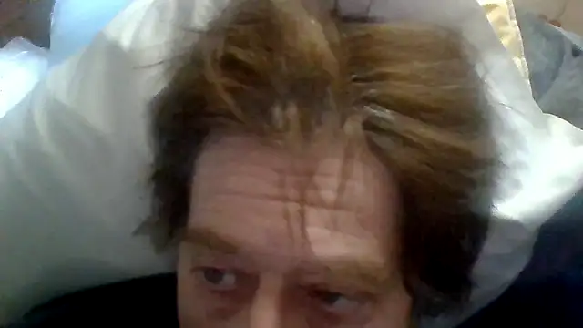 Snapshot of frankie7inch chatting on May 15, 1:29 pm frankie7inch online show from May 15, 1:29 pm