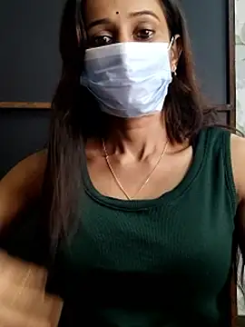 Snapshot of Oleevia chatting on November 11, 9:53 am Oleevia online show from November 11, 9:53 am