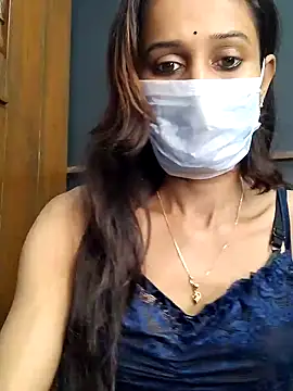 Snapshot of Oleevia chatting on November 17, 5:46 am Oleevia online show from November 17, 5:46 am