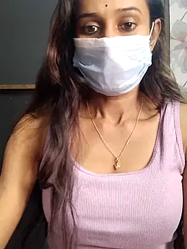 Snapshot of Oleevia chatting on November 25, 8:58 am Oleevia online show from November 25, 8:58 am