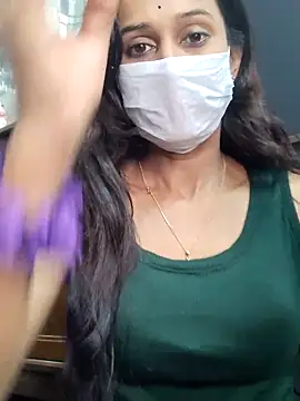 Snapshot of Oleevia chatting on December 3, 8:56 am Oleevia online show from December 3, 8:56 am