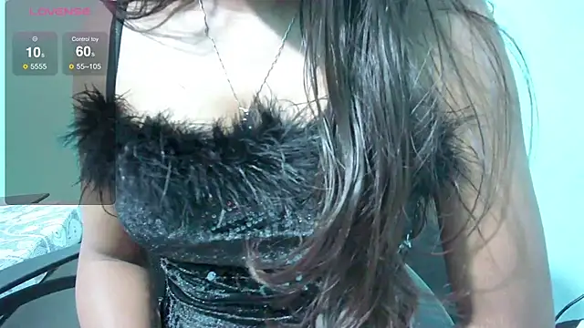 Snapshot of Only_hunny chatting on February 28, 5:04 pm Only hunny online show from February 28, 5:04 pm