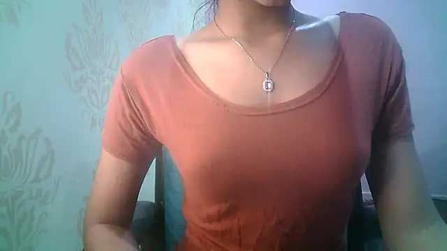 Chandani-Love online show from March 29, 1:11 pm