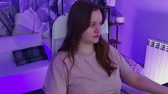 KellyPoter online show from February 5, 9:03 am