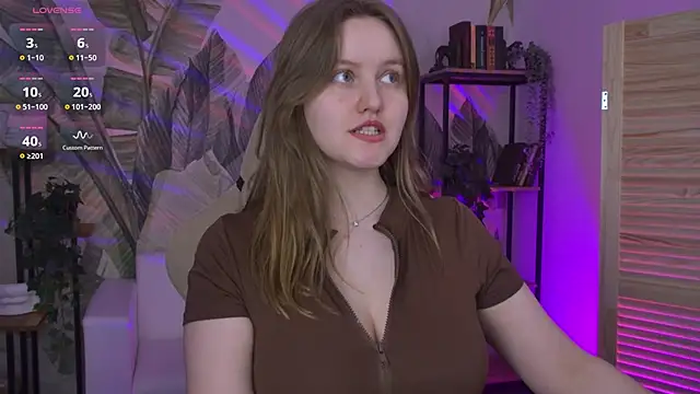 KellyPoter online show from May 2, 8:30 am