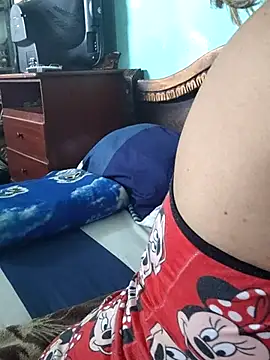 Kasandra Ho online show from March 8, 1:47 pm