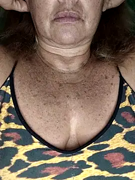 Kasandra Ho online show from October 12, 1:04 am