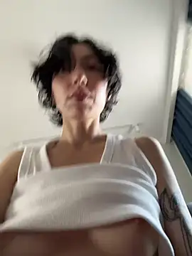 kikidoll online show from June 10, 1:28 am