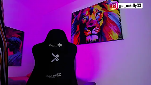 gracekelly12 online show from February 7, 8:42 pm