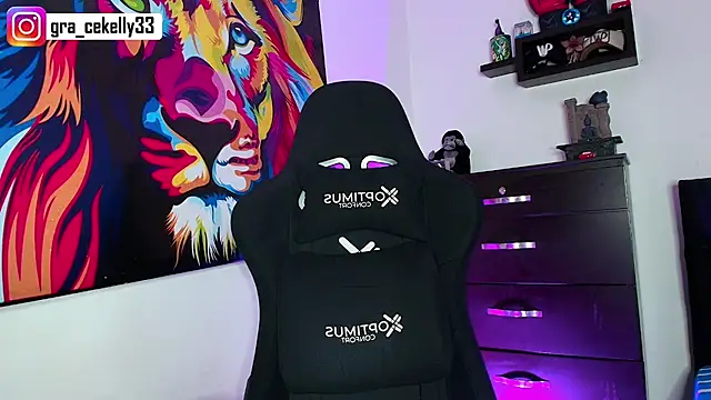 gracekelly12 online show from March 11, 10:20 pm