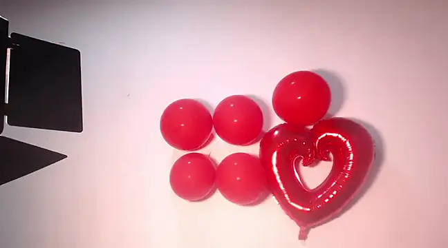 Snapshot of EbonyAscend chatting on March 4, 3:00 am EbonyAscend online show from March 4, 3:00 am