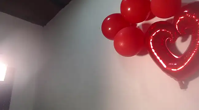 Snapshot of EbonyAscend chatting on March 18, 2:25 am EbonyAscend online show from March 18, 2:25 am