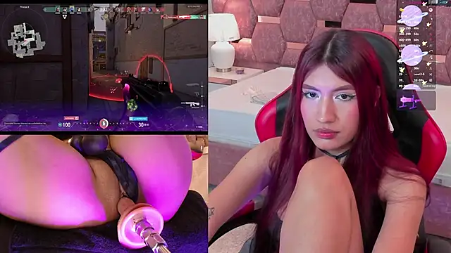 Snapshot of MiaVoss chatting on December 4, 10:13 am MiaVoss online show from December 4, 10:13 am