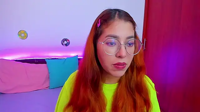 Snapshot of _Moon_Johnson chatting on September 13, 12:54 am Moon Johnson online show from September 13, 12:54 am