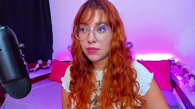 Snapshot of _Moon_Johnson chatting on September 14, 11:59 pm Moon Johnson online show from September 14, 11:59 pm