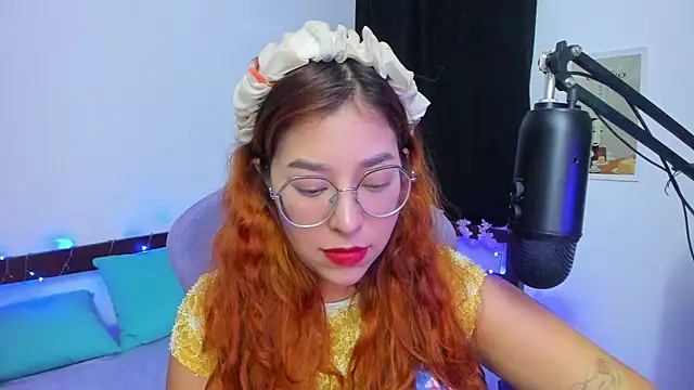 Snapshot of _Moon_Johnson chatting on November 15, 1:36 am Moon Johnson online show from November 15, 1:36 am