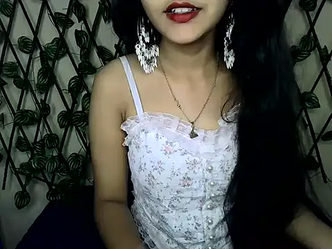 Snapshot of SUZY_FROMUS chatting on March 21, 4:18 pm SUZY FROMUS online show from March 21, 4:18 pm