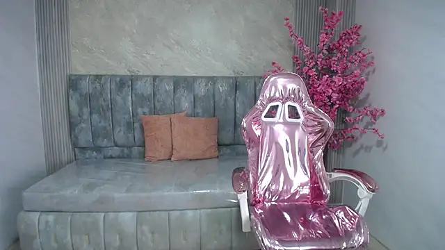 paris sub1  online show from March 13, 4:12 pm