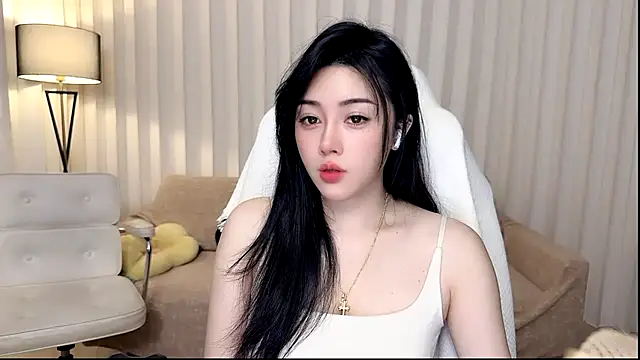 K-moumou online show from April 27, 3:54 pm