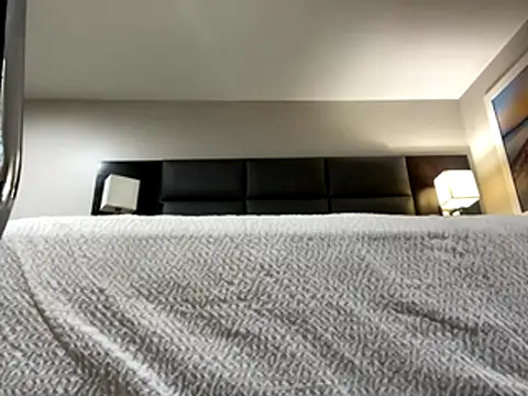 Snapshot of Backshort11 chatting on November 16, 5:35 am Backshort11 online show from November 16, 5:35 am