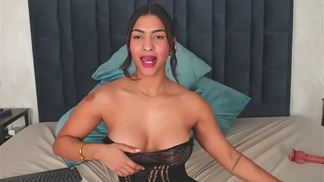 Snapshot of GabyRios chatting on January 26, 3:38 am GabyRios online show from January 26, 3:38 am