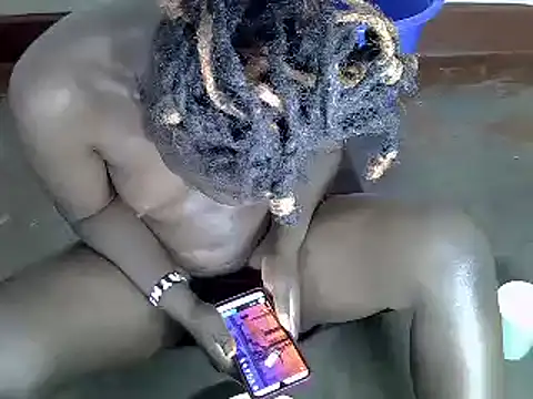 Sweetaggy2 online show from December 16, 8:25 pm